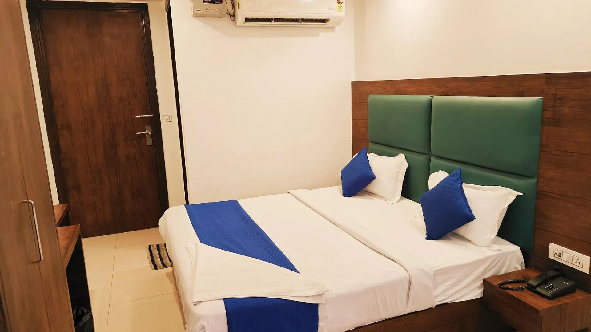 Hotel Marina Near Igi Airport Delhi New Delhi