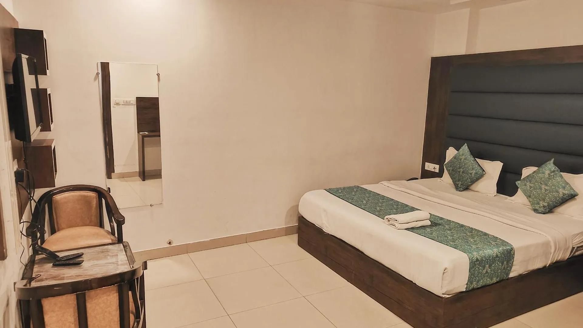 ****  Hotel Marina Near Igi Airport Delhi New Delhi India