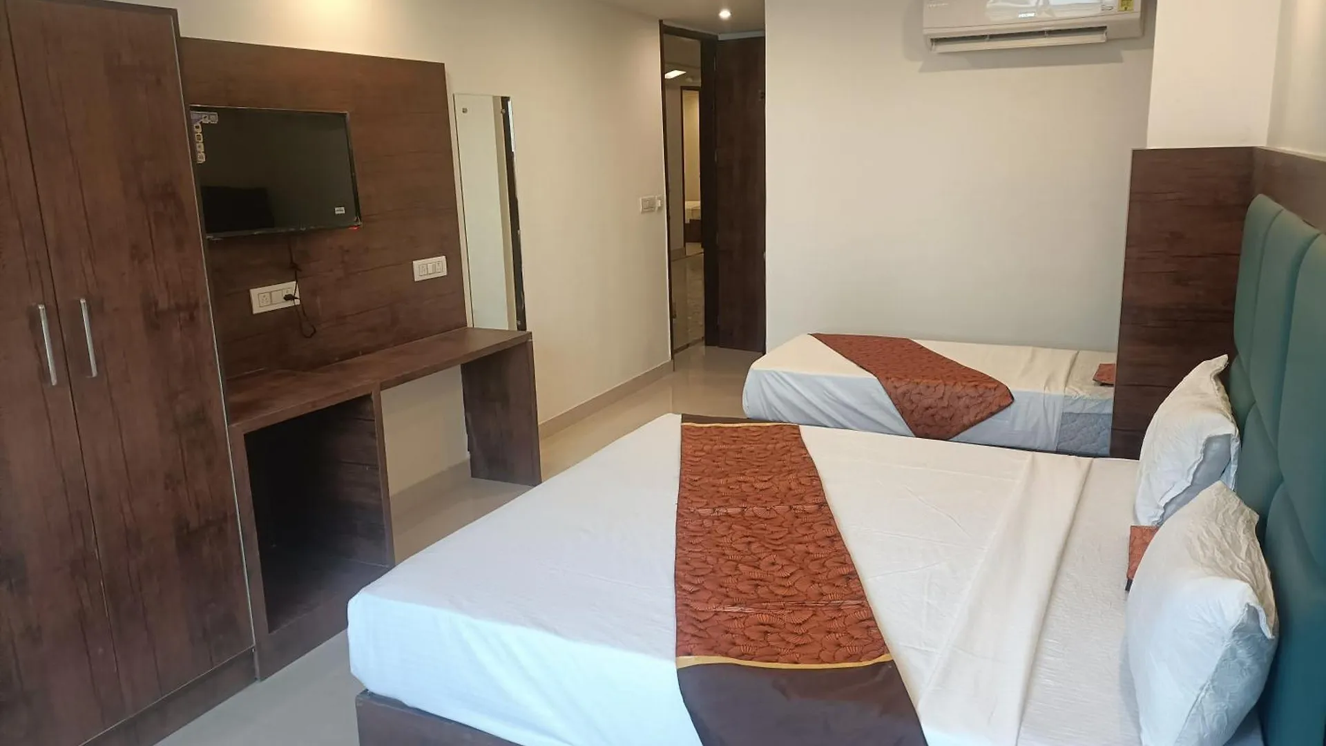 Hotel Marina Near Igi Airport Delhi New Delhi