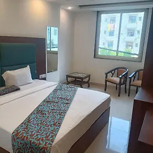 Hotel Tark Near Igi Airport ***